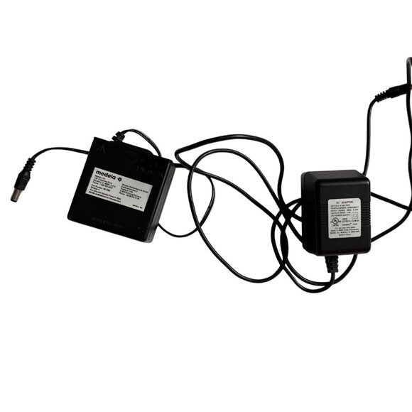 Medela Pump In Style Battery Charger And AC Adaptor (Power Cord)-GUC - Picture 1 of 7